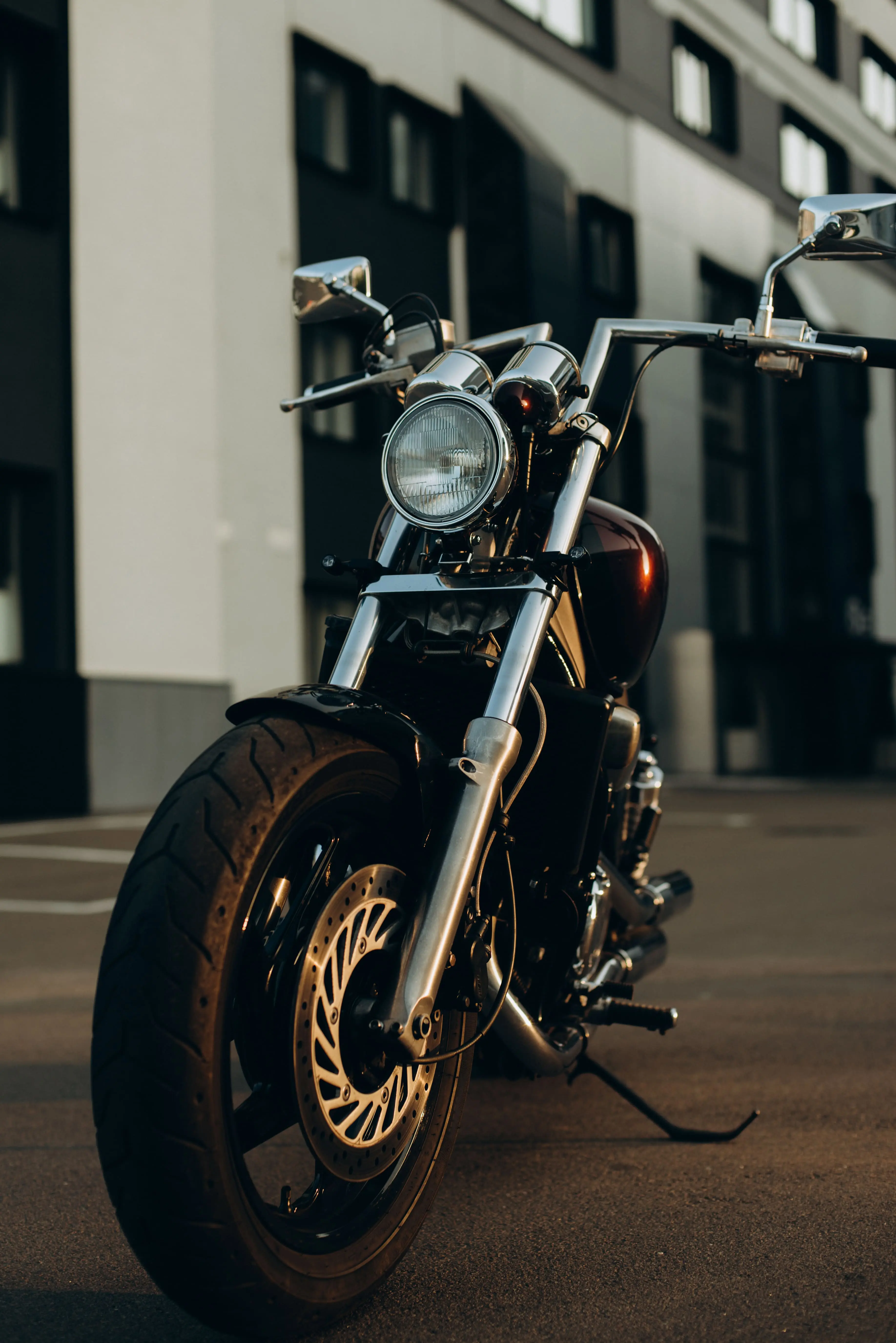 MOTOS